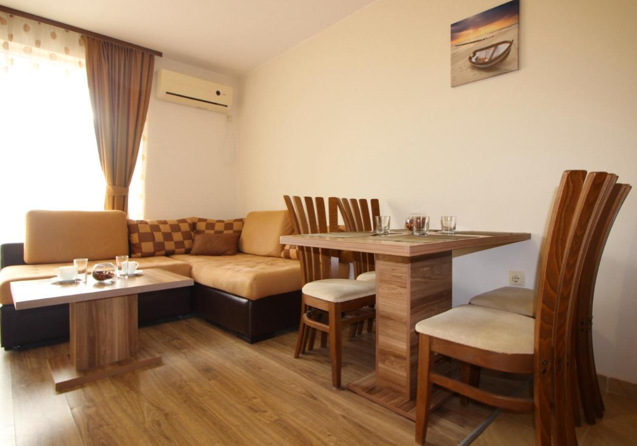 Allia Apartments Ravda Exterior photo